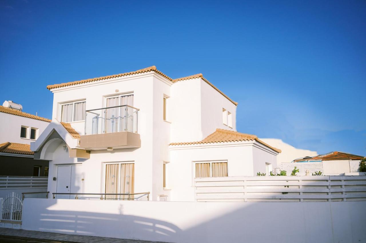 Villa Costa Cornelia Homes Agia Napa Buitenkant foto