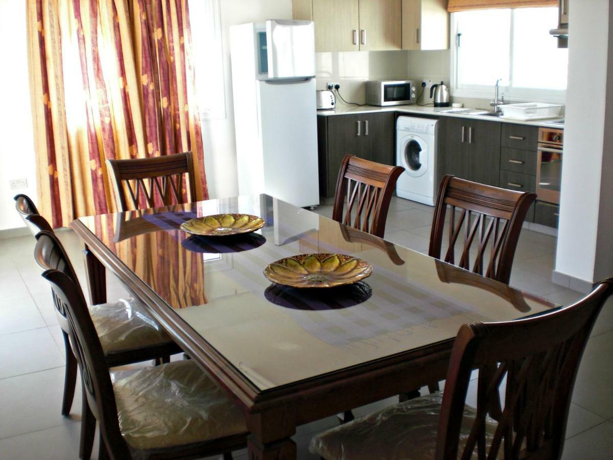 Villa Costa Cornelia Homes Agia Napa Buitenkant foto